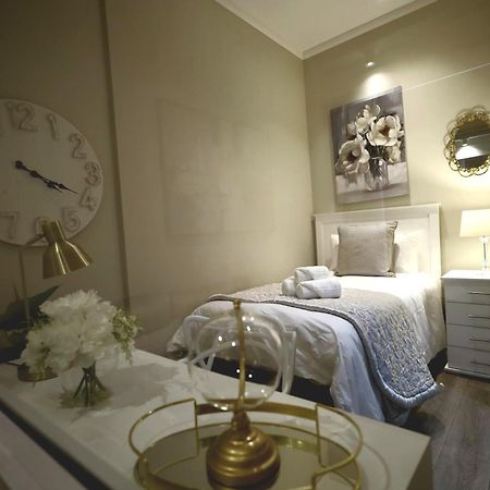 Menlyn Maine Luxury Rentals Pretoria Luaran gambar