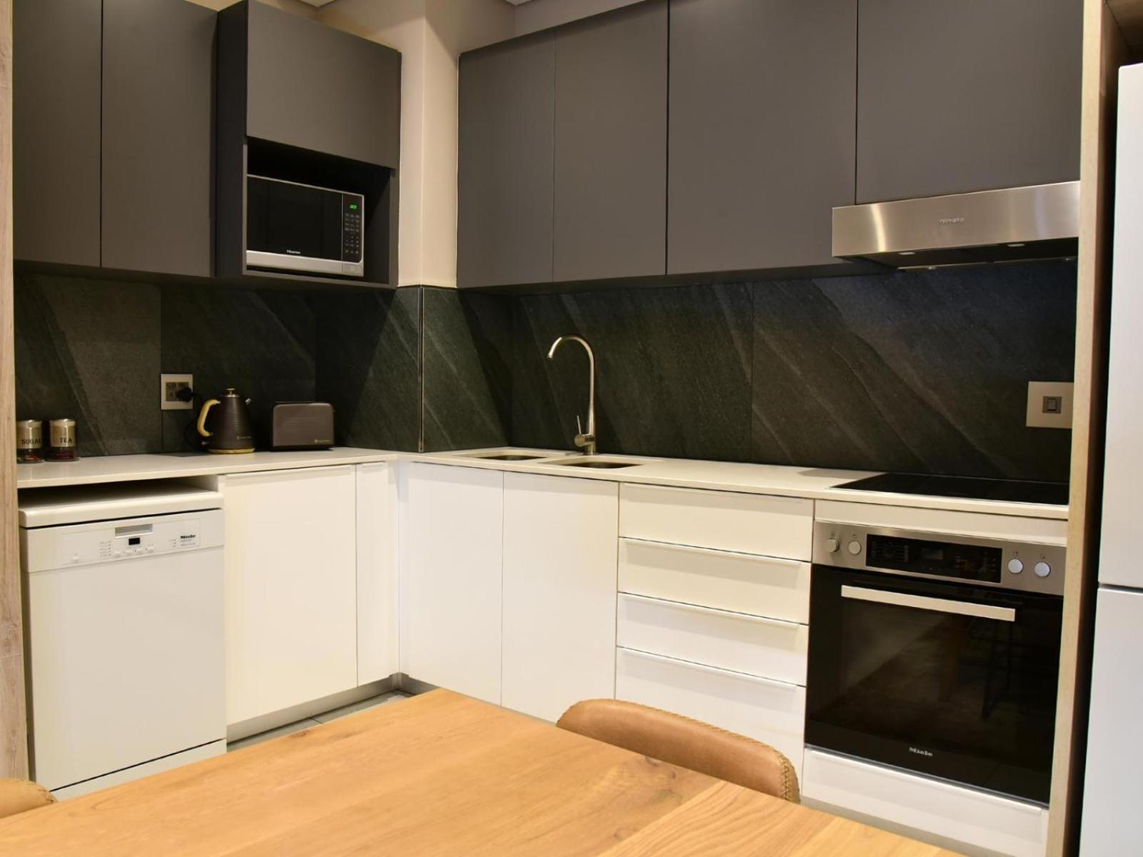 Menlyn Maine Luxury Rentals Pretoria Luaran gambar