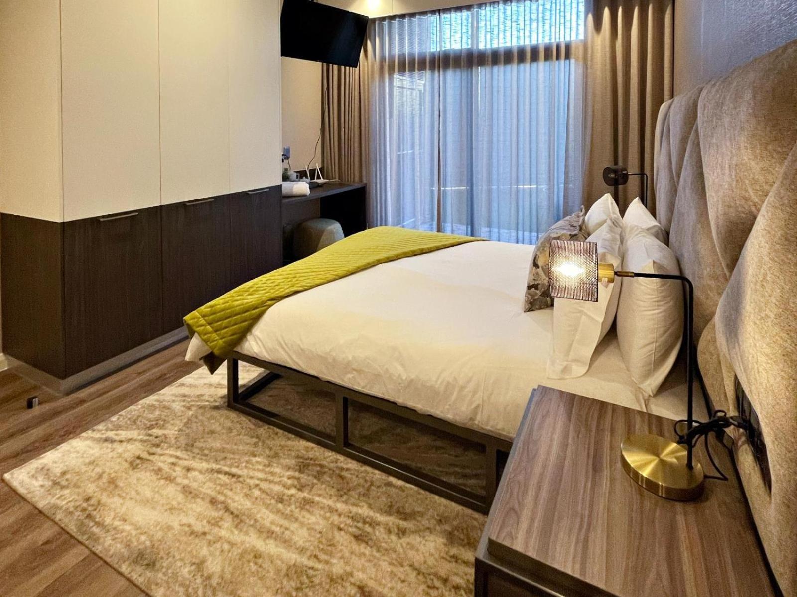 Menlyn Maine Luxury Rentals Pretoria Luaran gambar